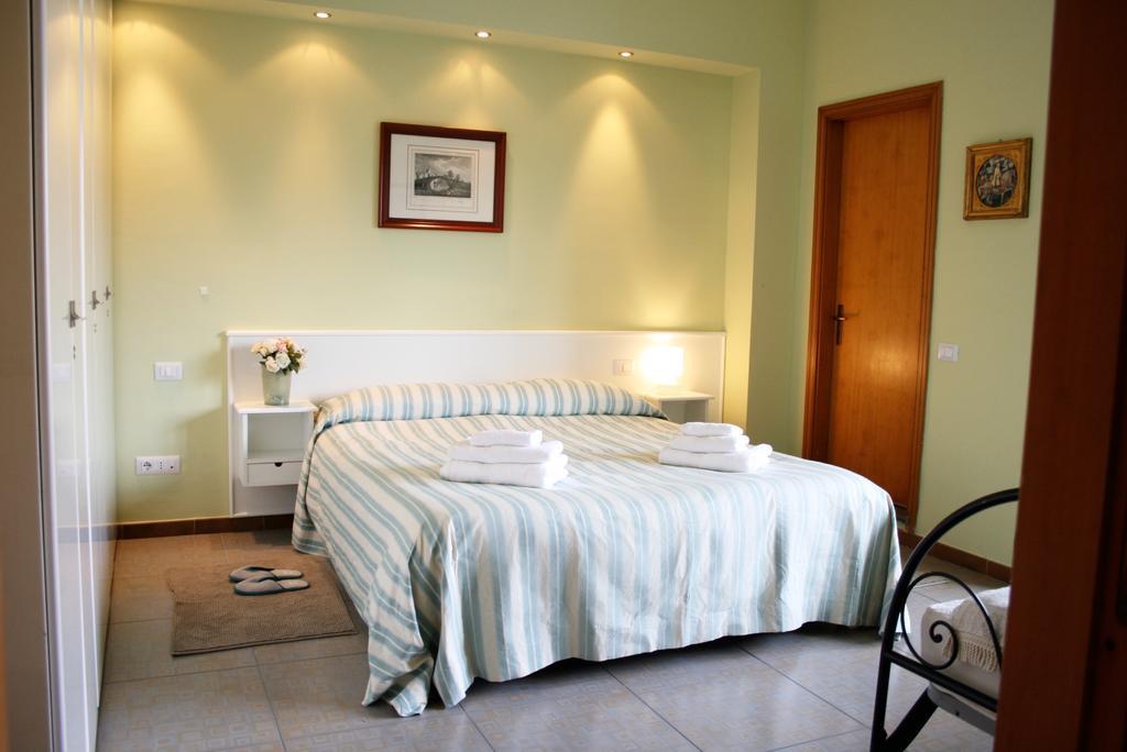 Domi Apartments Wellness Pompeii Rom bilde
